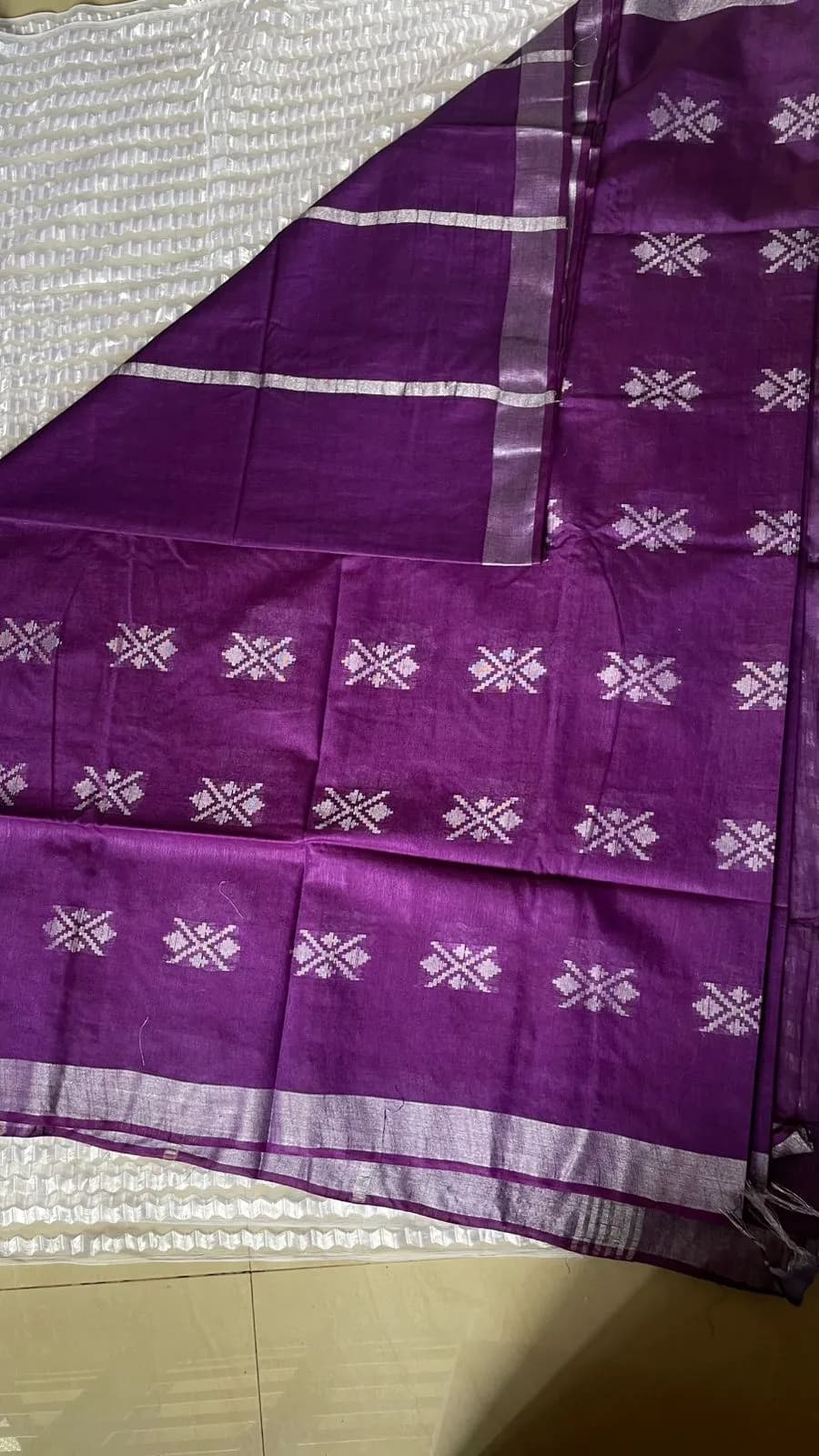 Phool Buta Weaving Saree