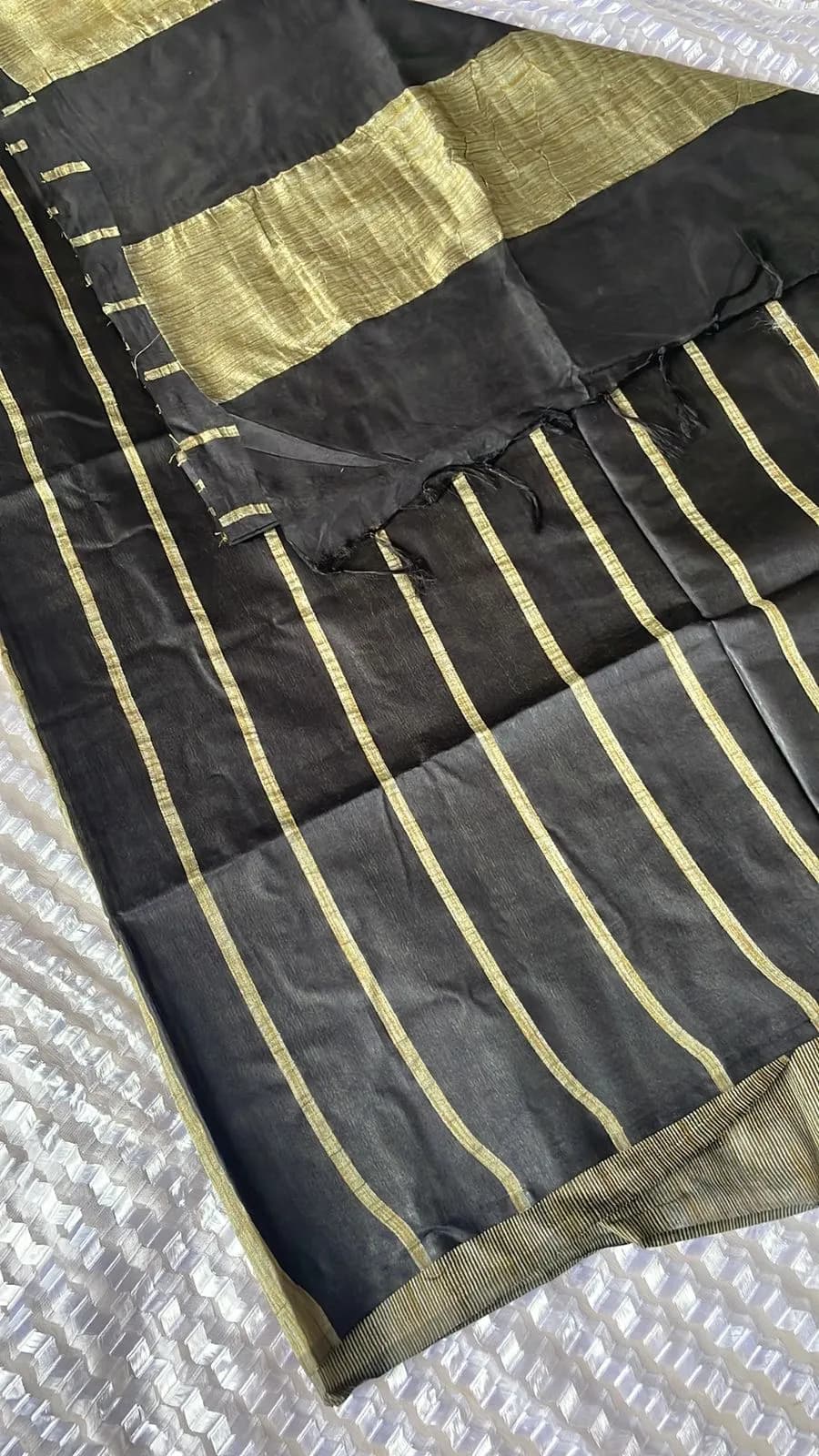 Premium striped kota silk saree (black)