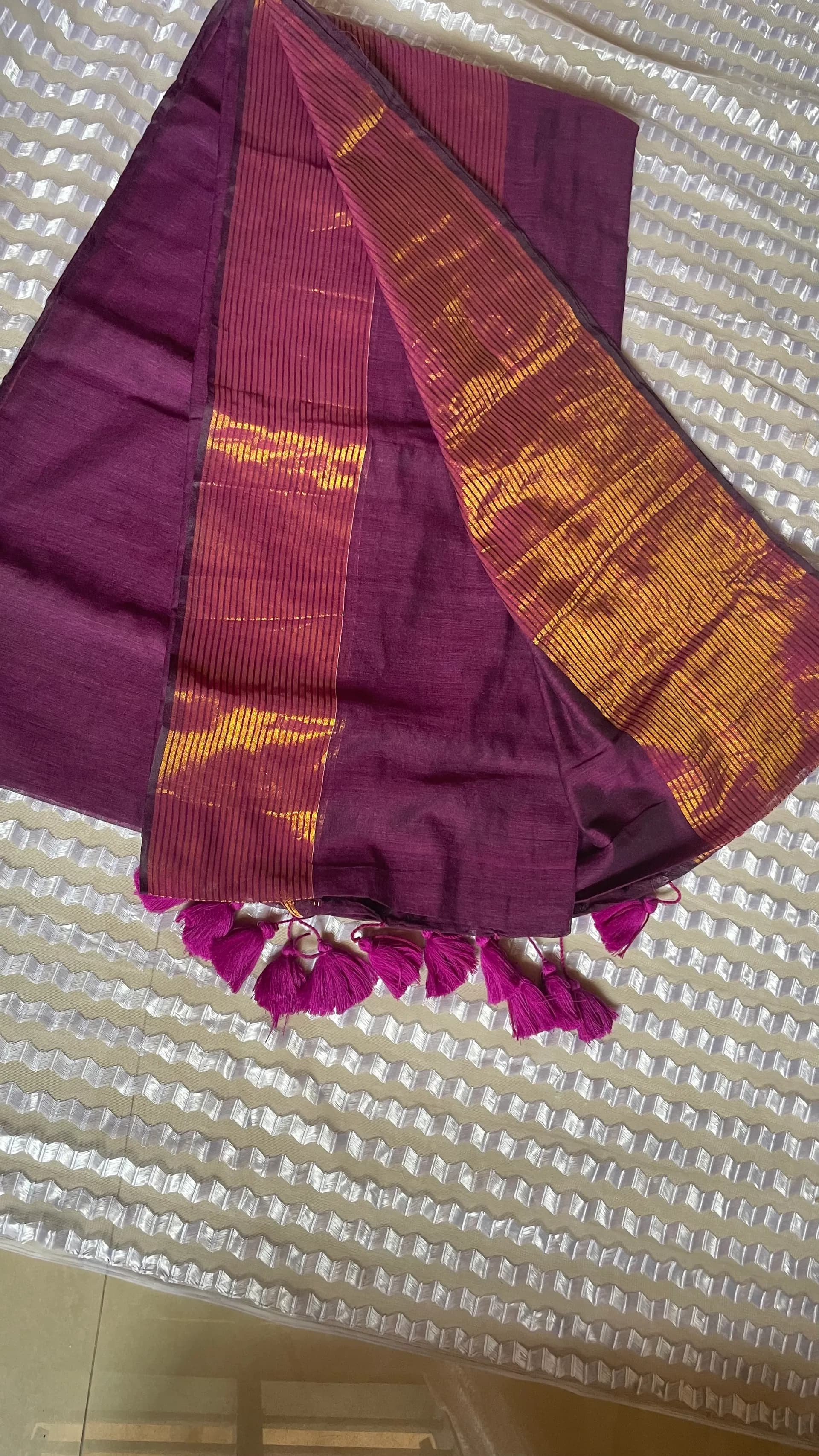 120 count mulcotton Big border dark royal purple