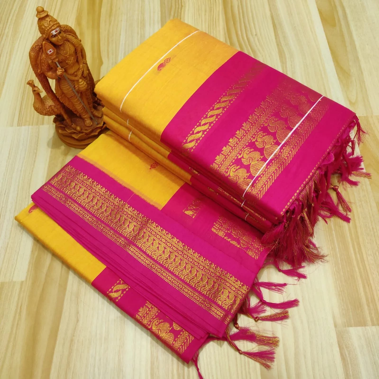 Kalyani cotton plain Yellow and Rani pink